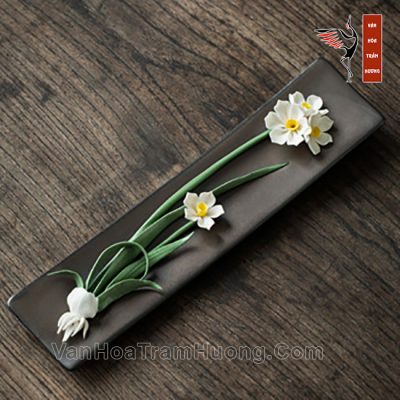 khay-cam-nhang-co-thiet-ke-nho-gon-sang-trong