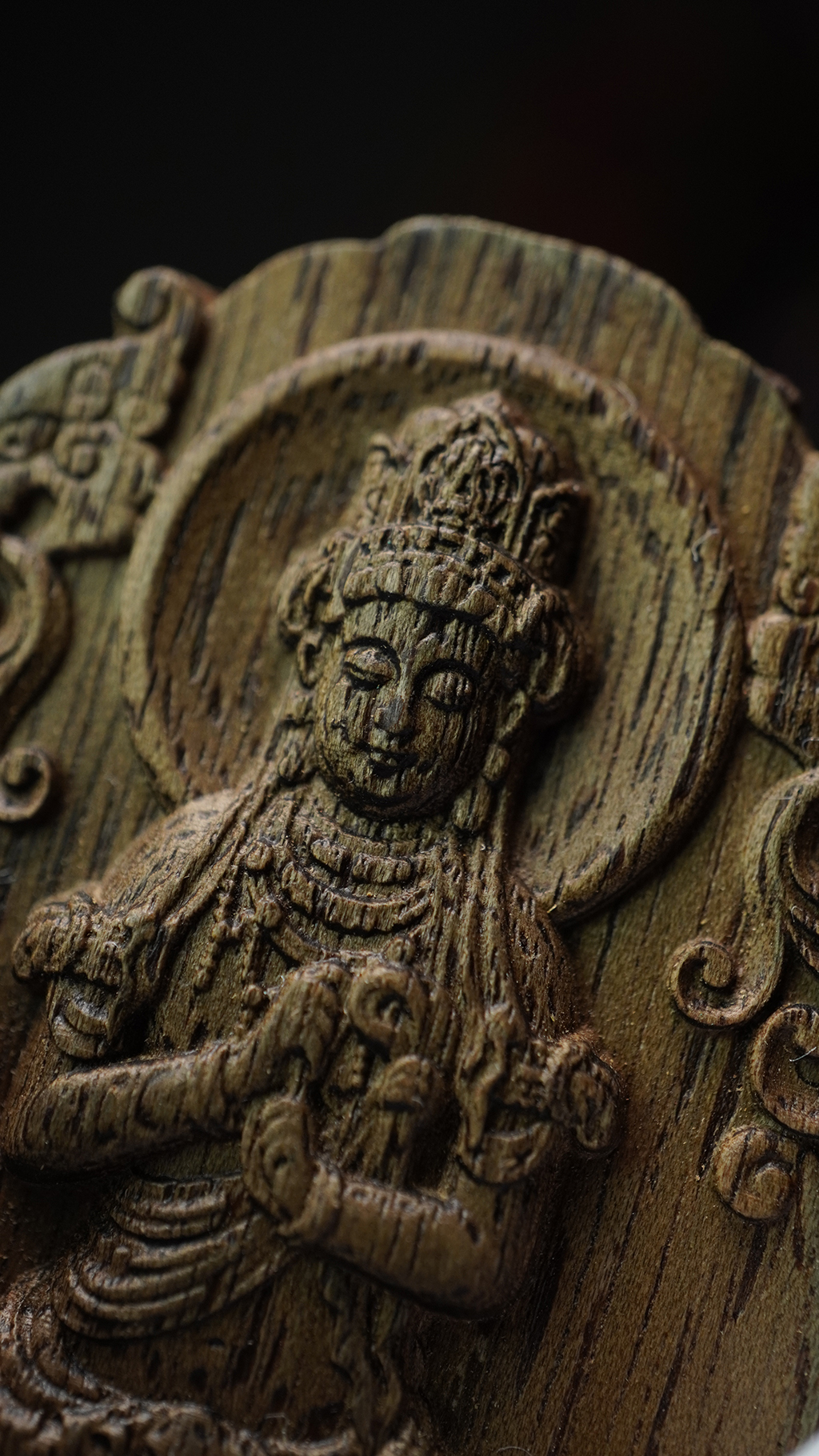 Hướng dẫn sử dụng và bảo quản mặt Phật Trầm Hương Hướng dẫn sử dụng và bảo quản mặt Phật Trầm Hương